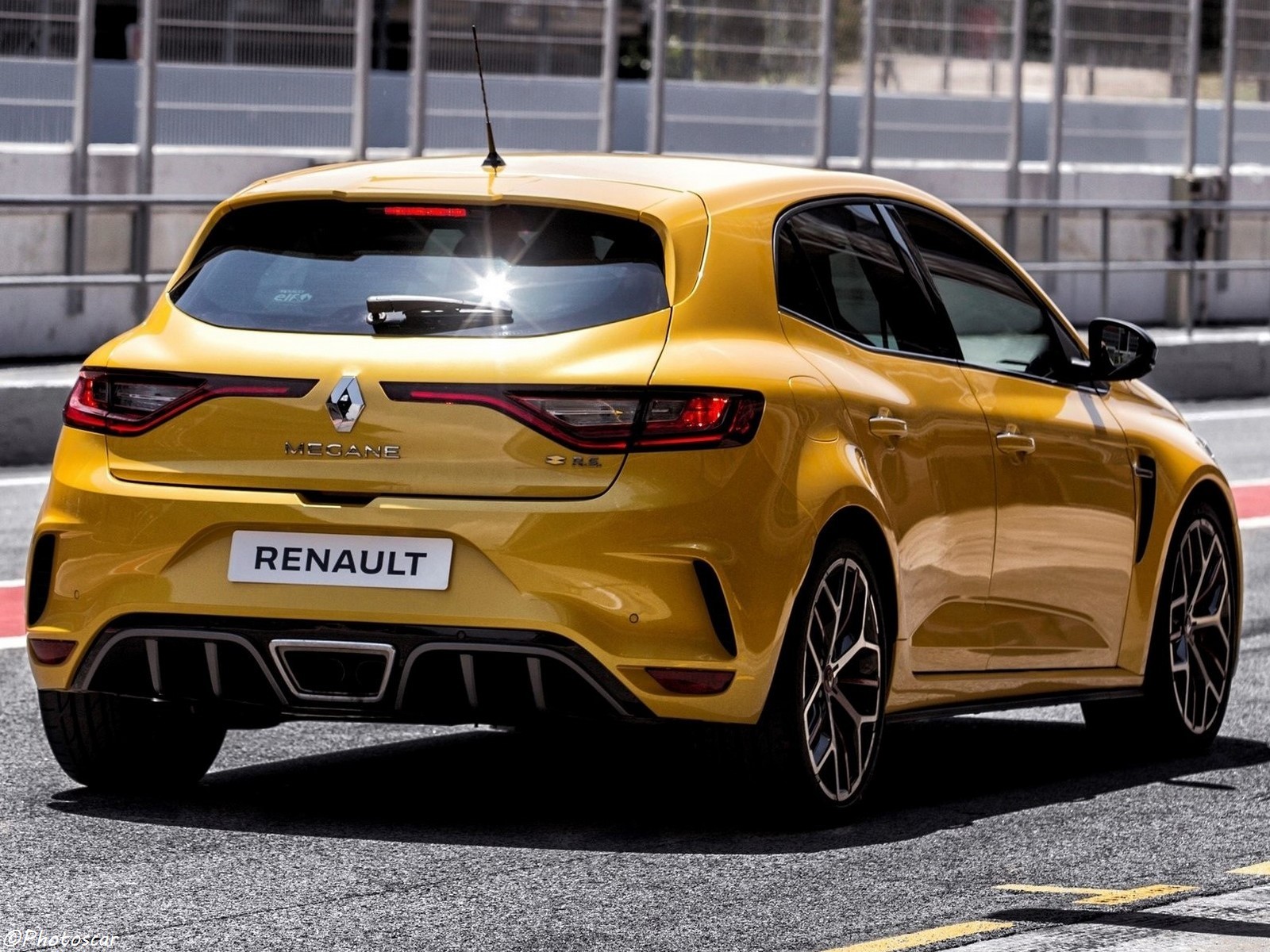 2019 Renault Megane RS Trophy