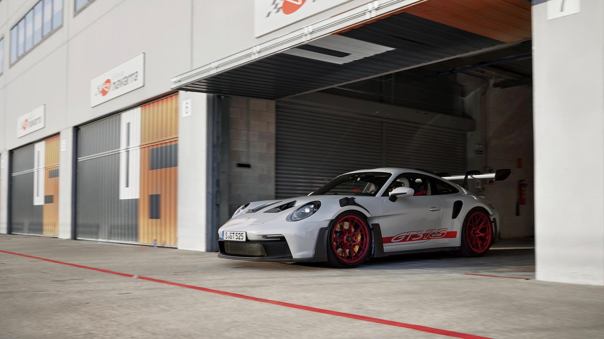 2023 Porsche 911 GT3 R