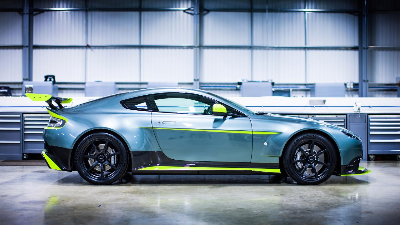 Beauty And Power: The Aston Martin Vantage GT8