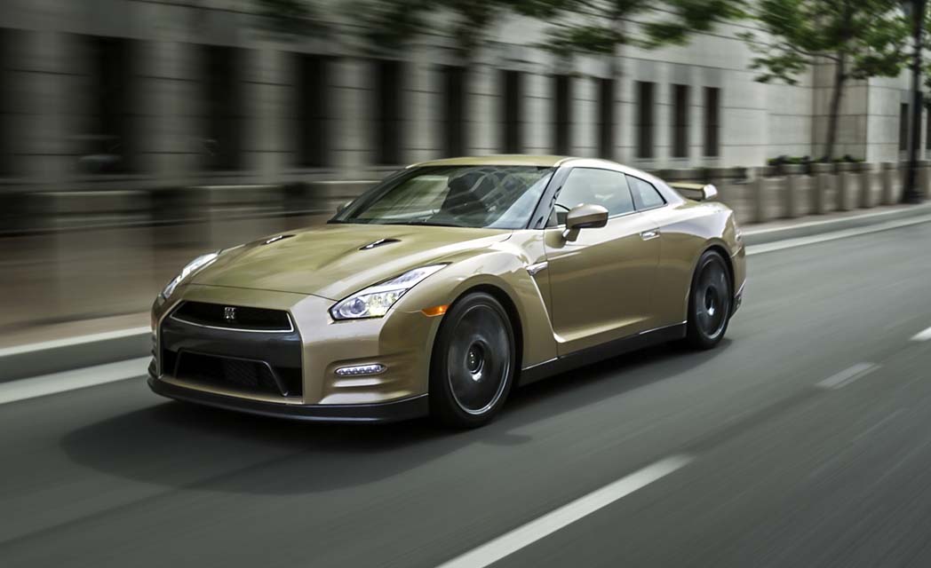 2016 Nissan GT R 45th Anniversary Gold Edition