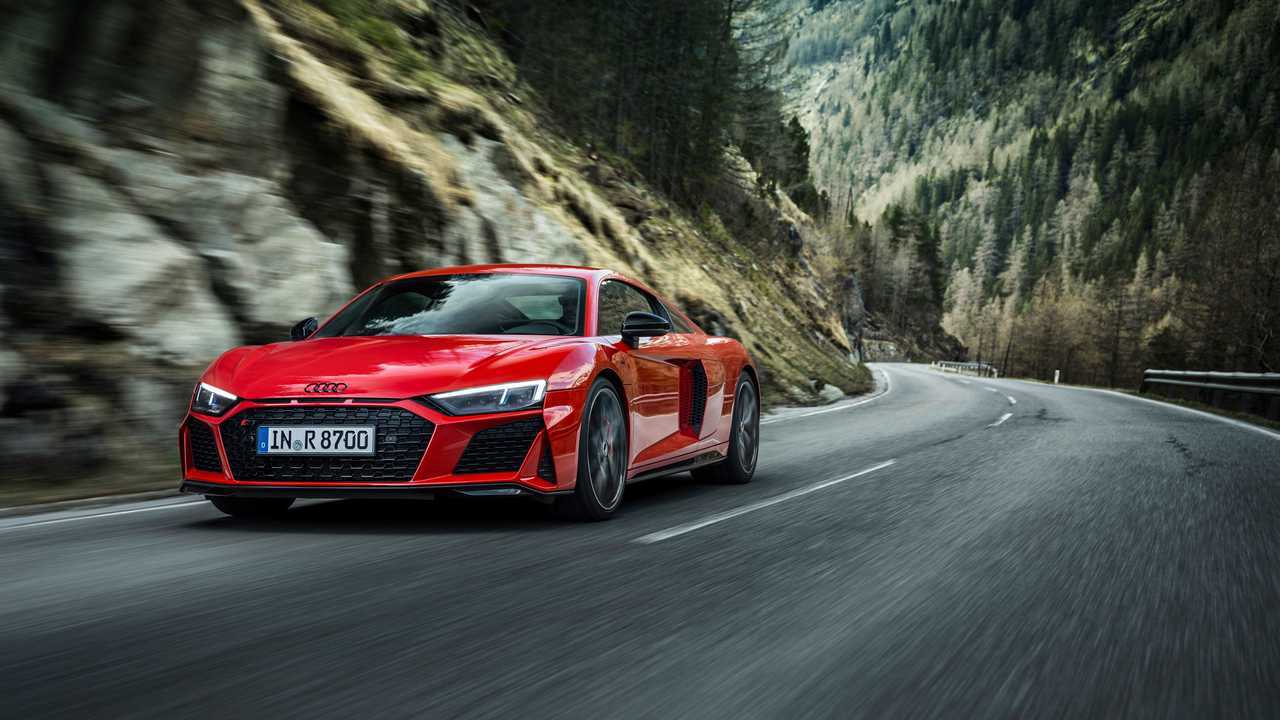 Unlock Your Potential: The 2022 Audi R8 V10 Performance RWD