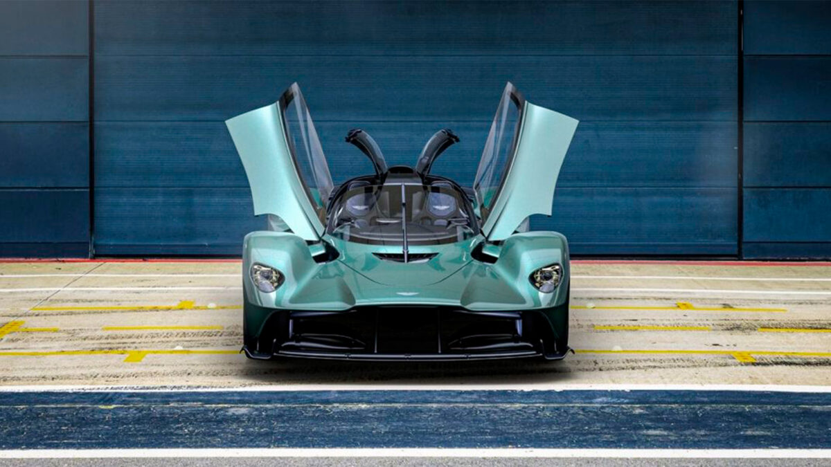2022 Aston Martin Valkyrie Spider