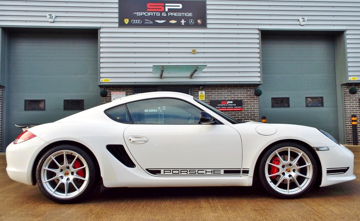 2011 Porsche Cayman R