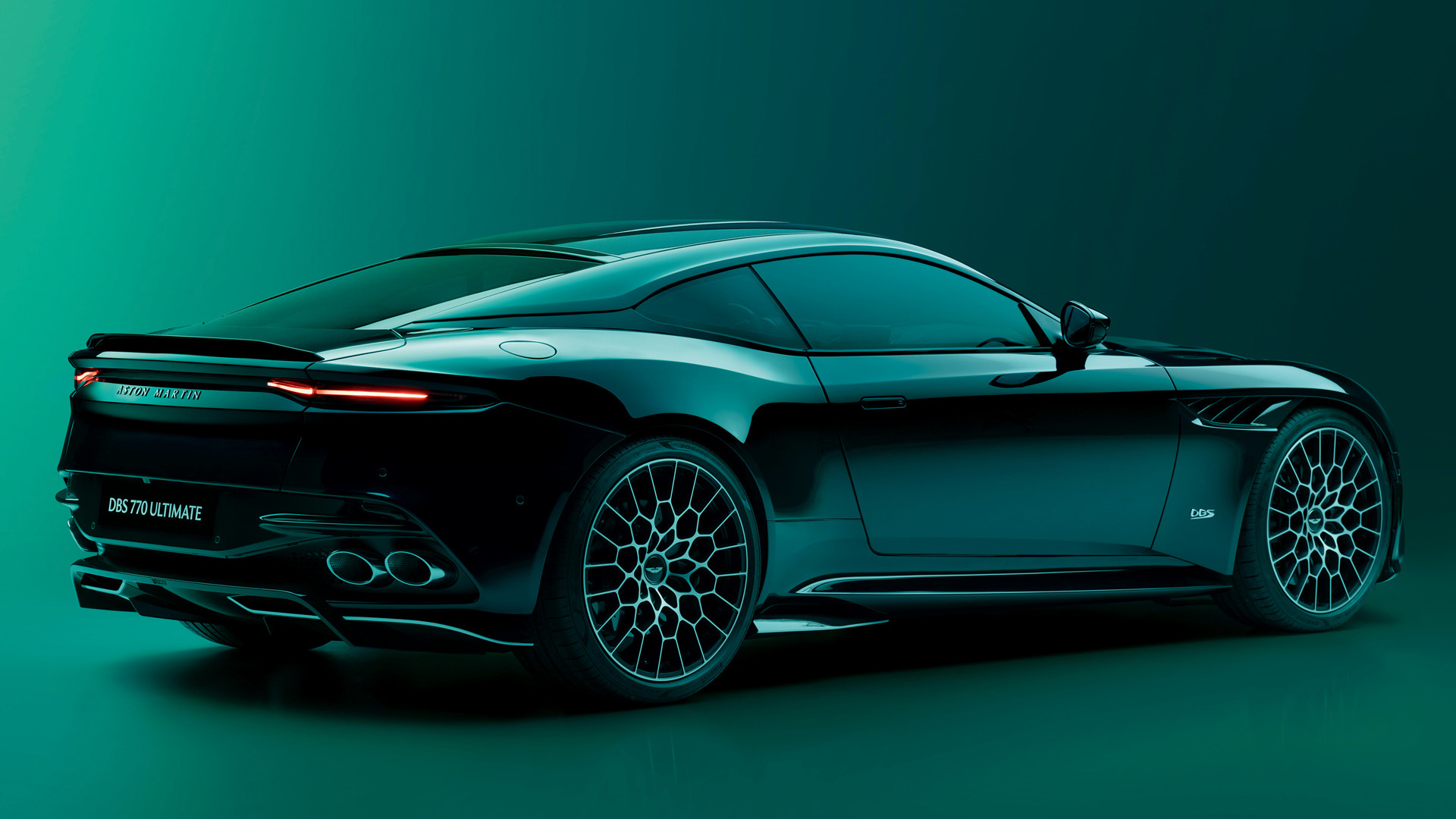 2024 Aston Martin DBS 770 Ultimate