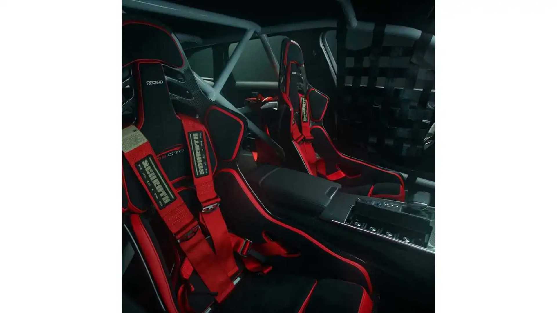2020 Audi RS6 GTO Concept