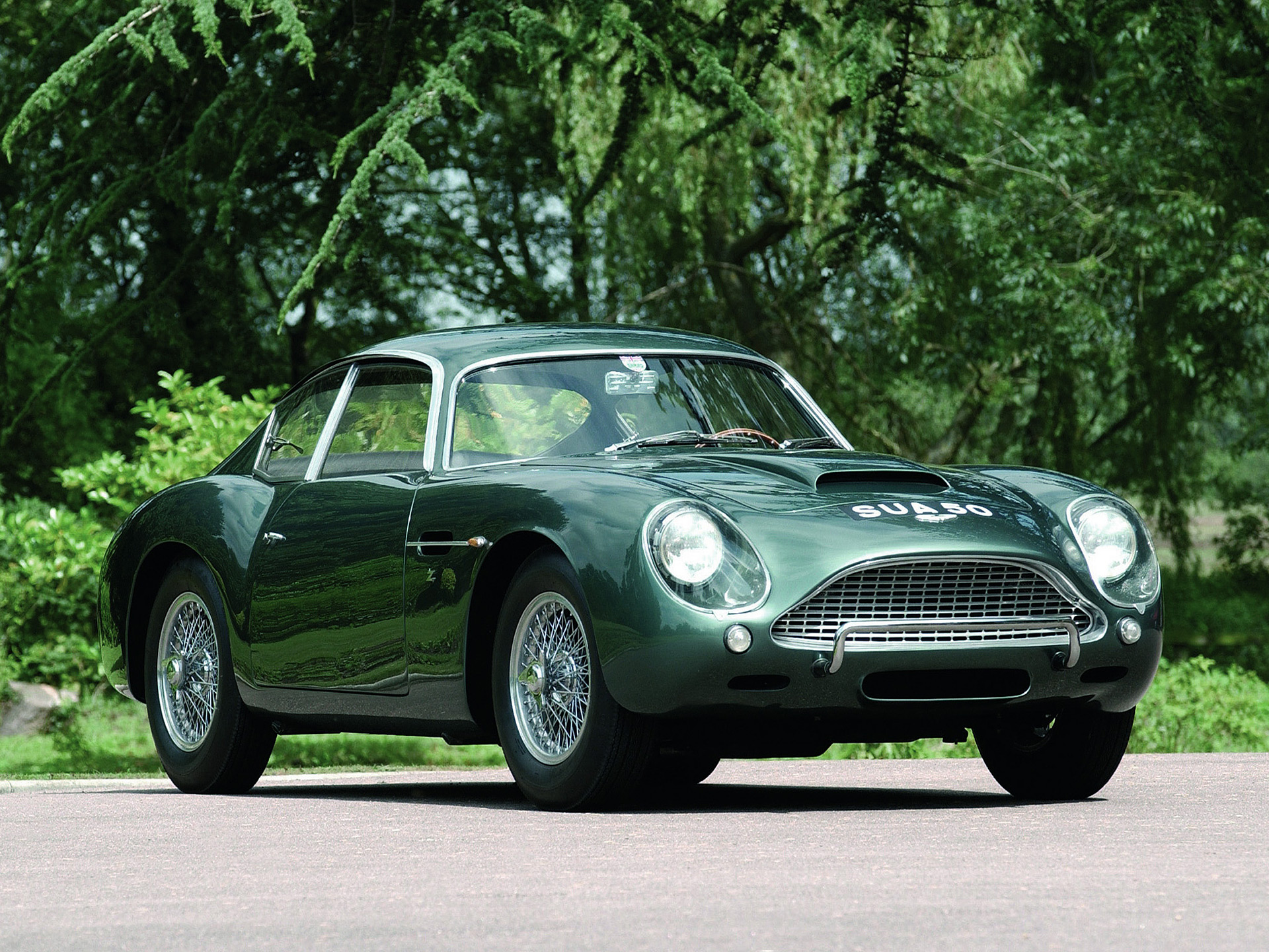 Iconic Classic: 1960 Aston Martin DB4 GT Zagato